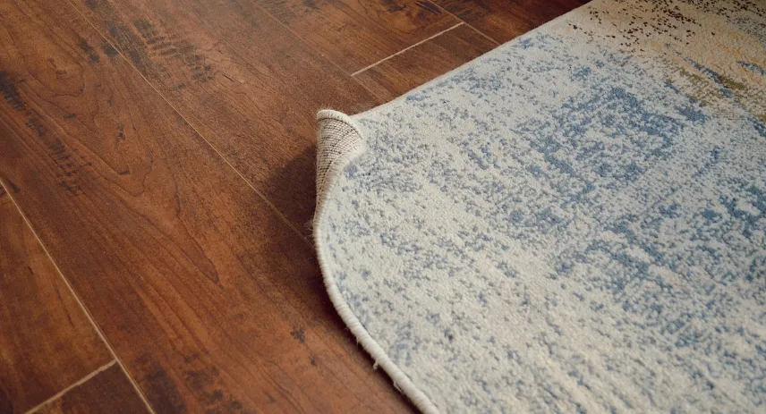 How to Flatten a Rug Corner